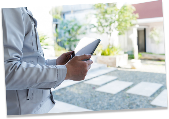 LINE・電話・メールでスピード対応を実現！